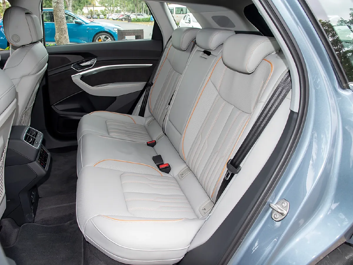 Audi e-tron,autocango,china used car exporter,china ev exporter,chinese used car exporter,chinese used ev exporter