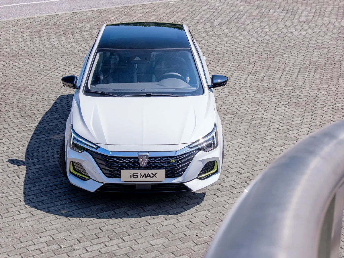 Roewe i6 MAX,autocango,china used car exporter,china ev exporter,chinese used car exporter,chinese used ev exporter