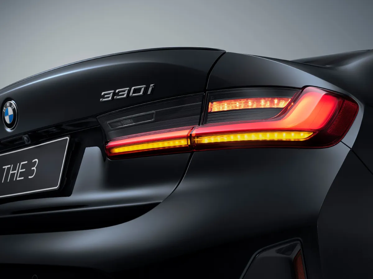 BMW 3 Series,autocango,china used car exporter,china ev exporter,chinese used car exporter,chinese used ev exporter