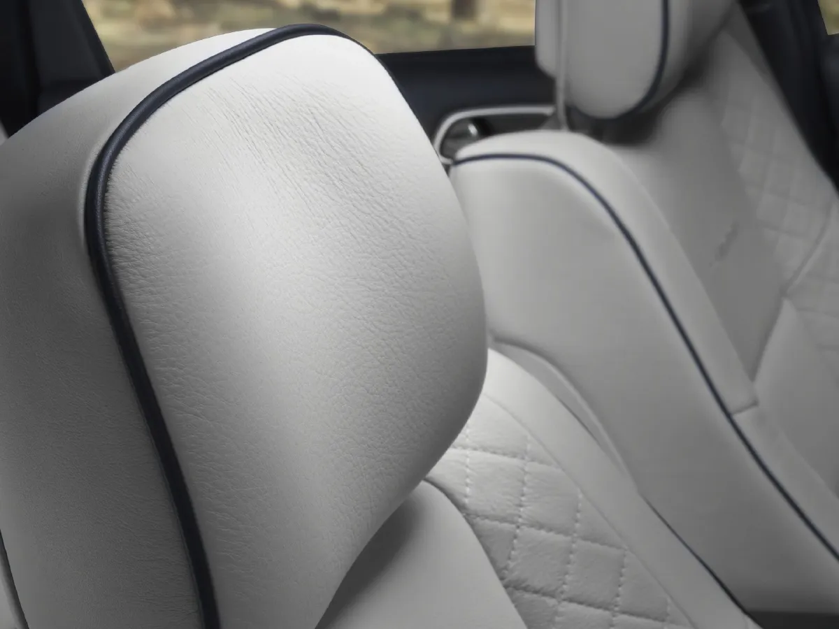 Jeep Grand Cherokee,autocango,china used car exporter,china ev exporter,chinese used car exporter,chinese used ev exporter