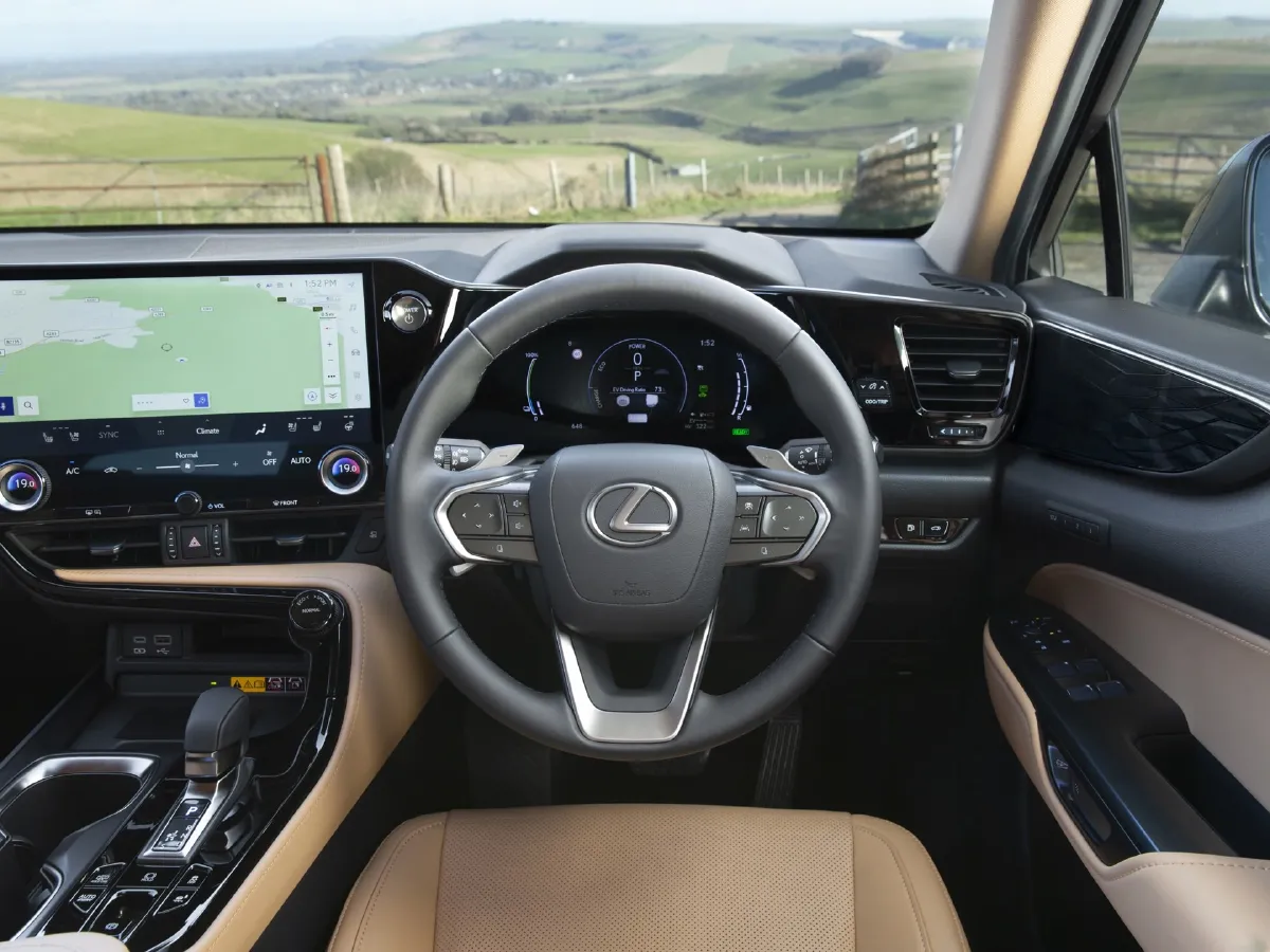 2024 Lexus NX 2.5L 185HP L4 E-CVT PHEV 16KWH,autocango,china used car exporter,china ev exporter,chinese used car exporter,chinese used ev exporter