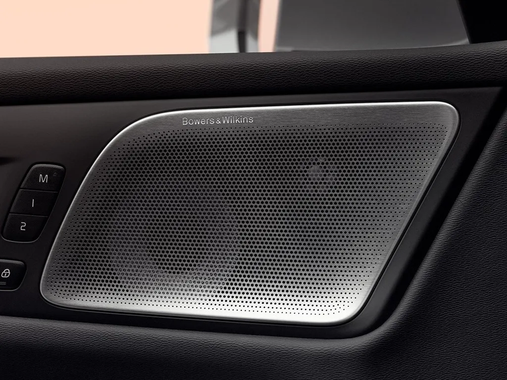 Volvo V60,autocango,china used car exporter,china ev exporter,chinese used car exporter,chinese used ev exporter