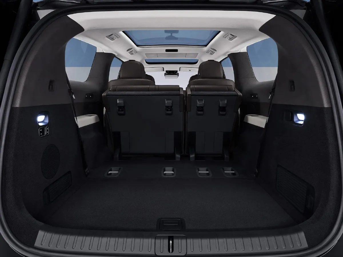 Li MEGA,autocango,china used car exporter,china ev exporter,chinese used car exporter,chinese used ev exporter