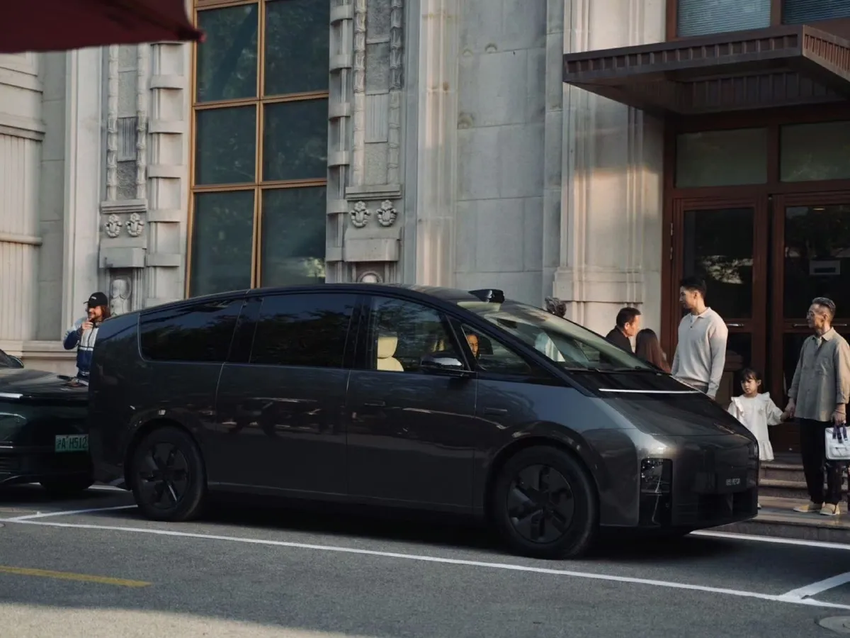 Li MEGA,autocango,china used car exporter,china ev exporter,chinese used car exporter,chinese used ev exporter