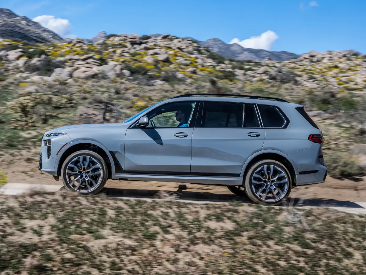 BMW X7,autocango,china used car exporter,china ev exporter,chinese used car exporter,chinese used ev exporter