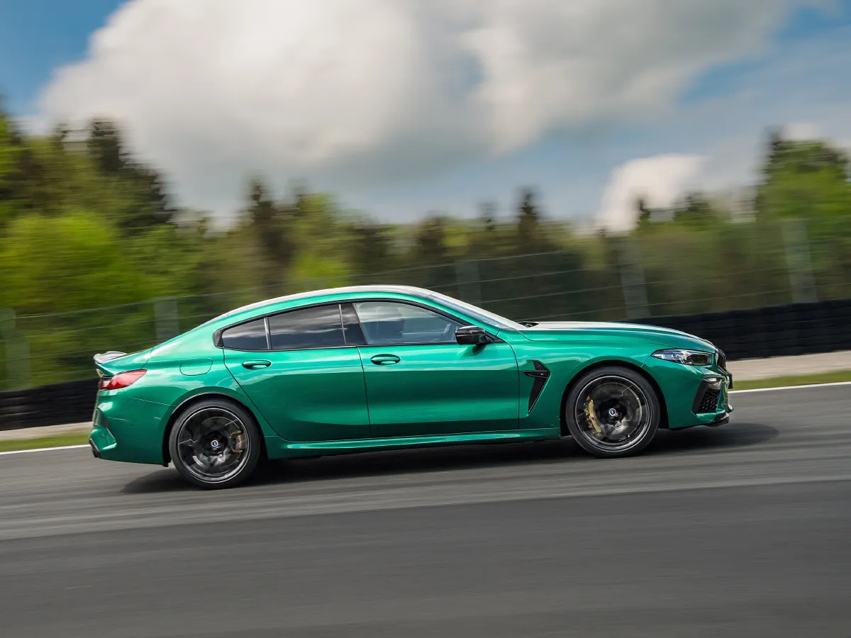 BMW M8,autocango,china used car exporter,china ev exporter,chinese used car exporter,chinese used ev exporter