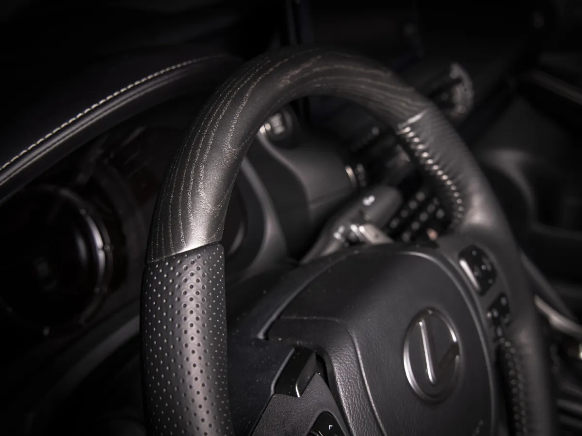 Lexus IS,autocango,china used car exporter,china ev exporter,chinese used car exporter,chinese used ev exporter