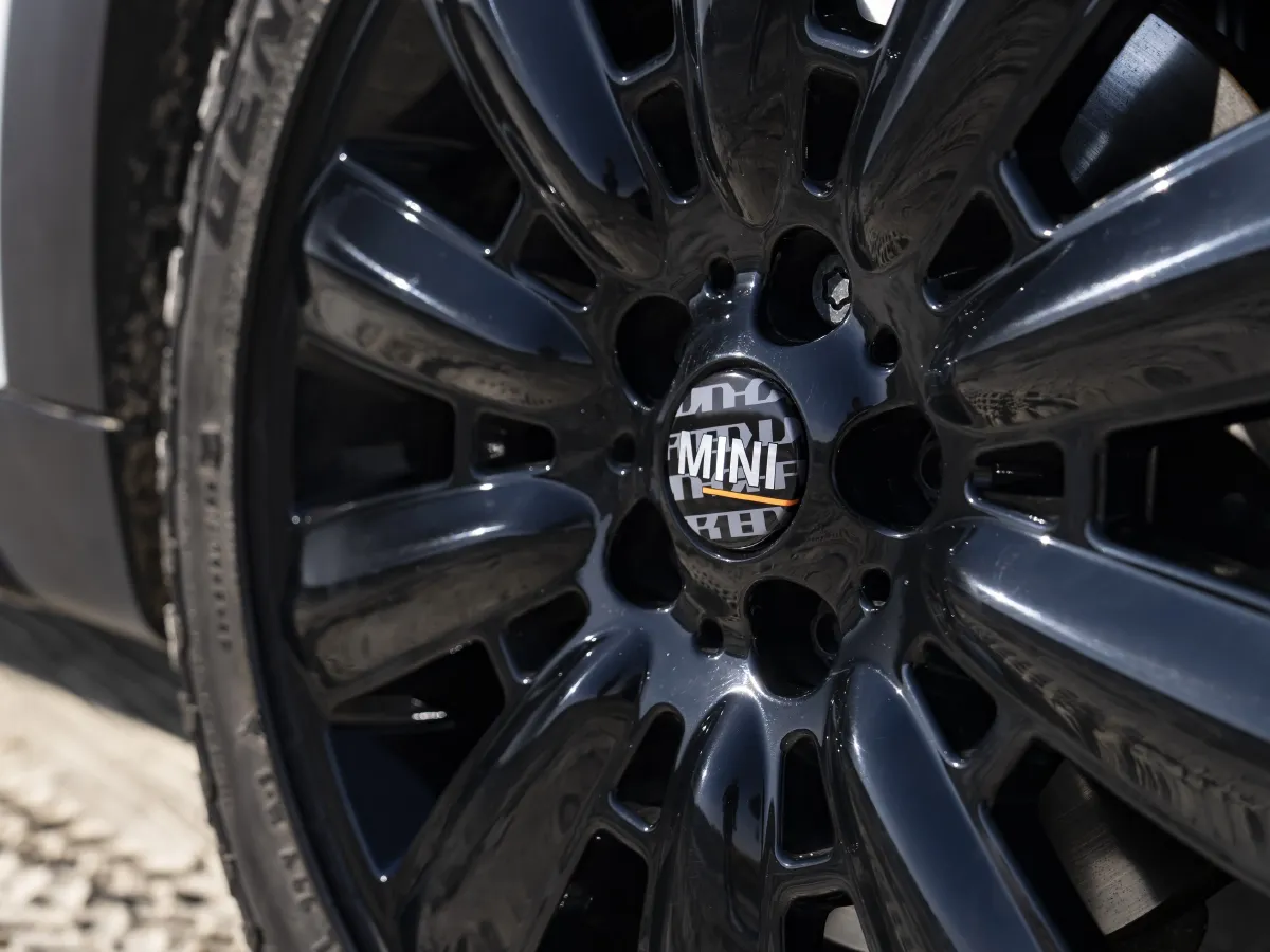 MINI COUNTRYMAN,autocango,china used car exporter,china ev exporter,chinese used car exporter,chinese used ev exporter