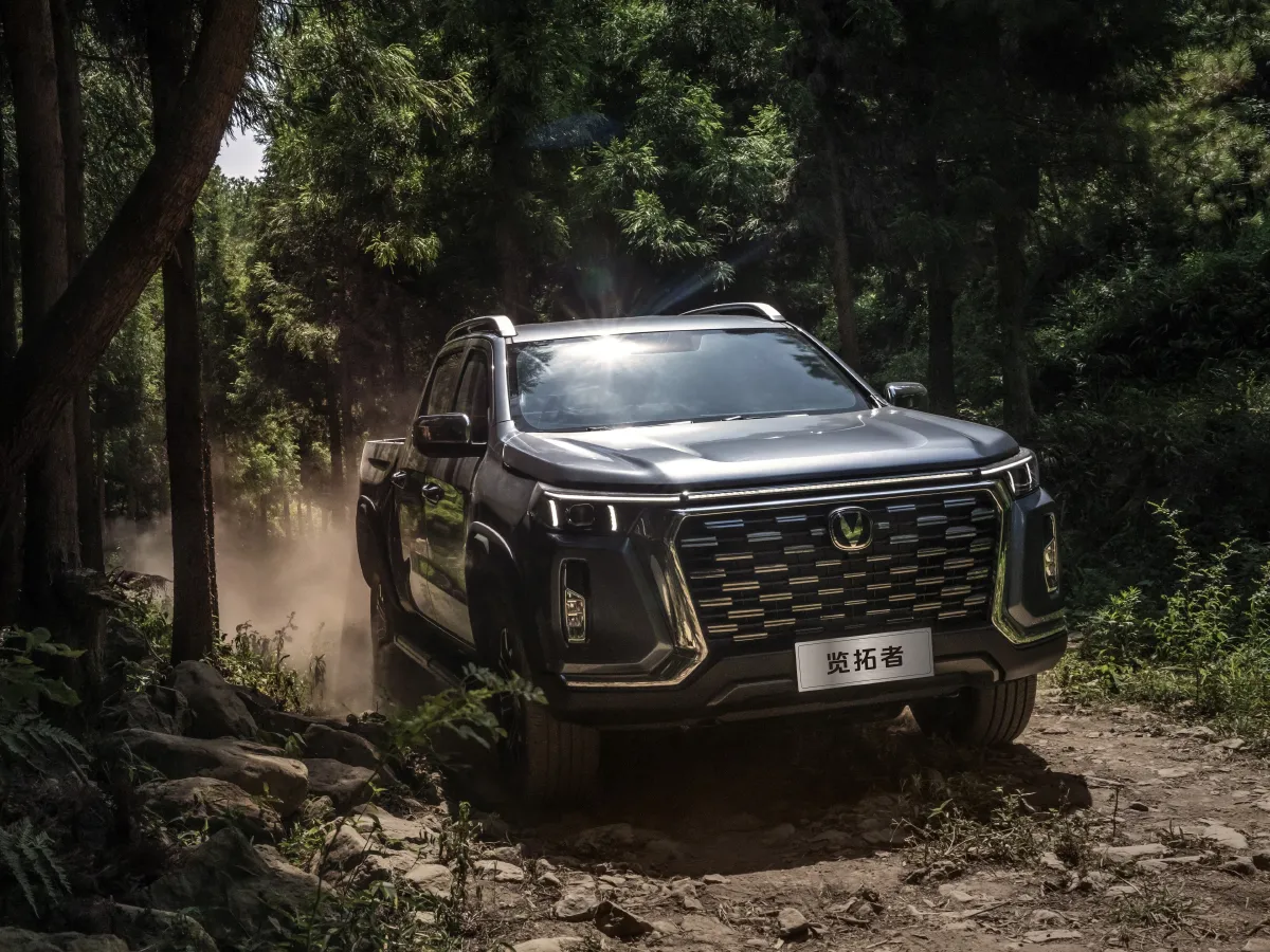 ChangAn LanTuoZhe,autocango,china used car exporter,china ev exporter,chinese used car exporter,chinese used ev exporter