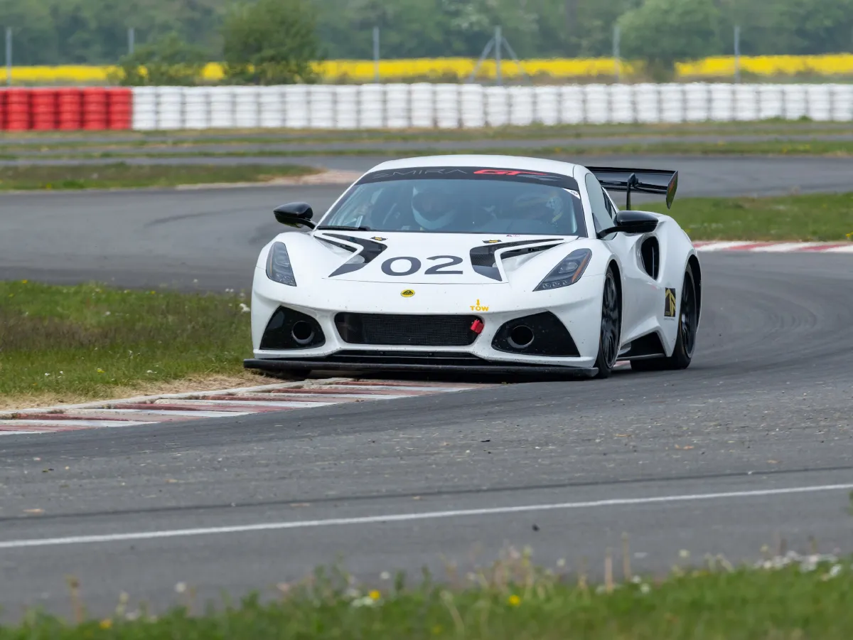 Lotus EMIRA,autocango,china used car exporter,china ev exporter,chinese used car exporter,chinese used ev exporter