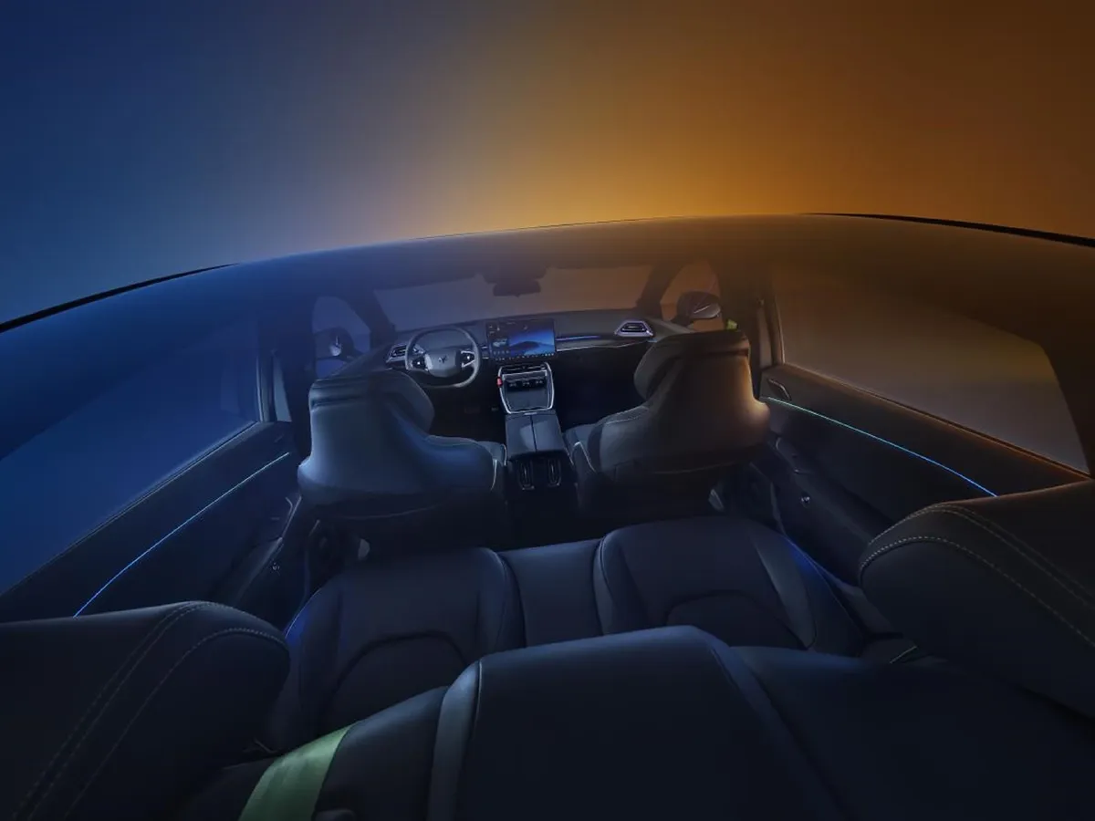 ARCFOX αS5,autocango,china used car exporter,china ev exporter,chinese used car exporter,chinese used ev exporter ARCFOX αS5,autocango,china used car exporter,china ev exporter,chinese used car exporter,chinese used ev exporter