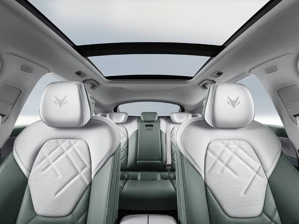 ARCFOX αS,autocango,china used car exporter,china ev exporter,chinese used car exporter,chinese used ev exporter