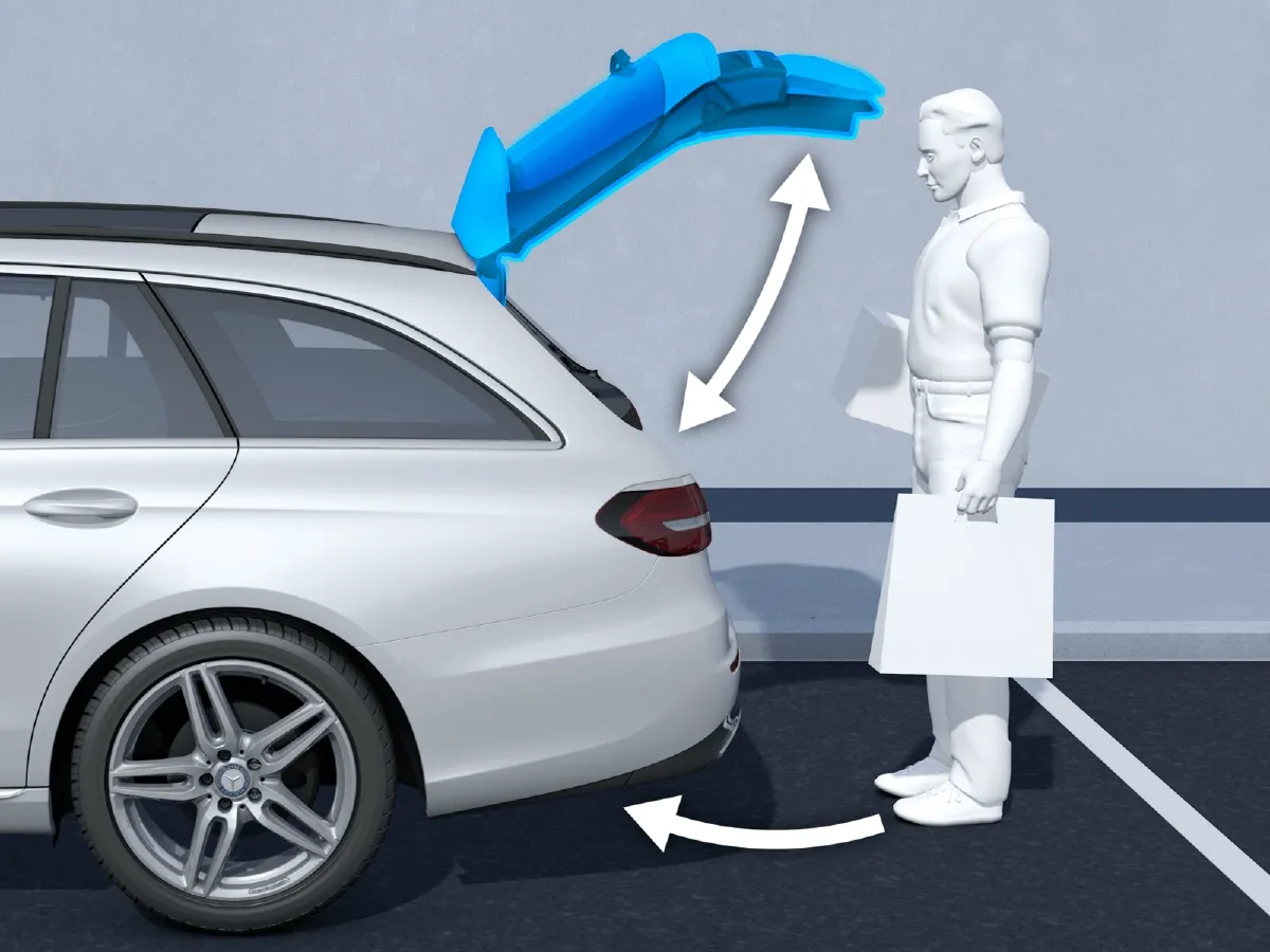 Mercedes-Benz GLA Class,autocango,china used car exporter,china ev exporter,chinese used car exporter,chinese used ev exporter