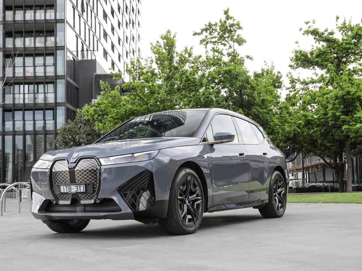 BMW iX,autocango,china used car exporter,china ev exporter,chinese used car exporter,chinese used ev exporter