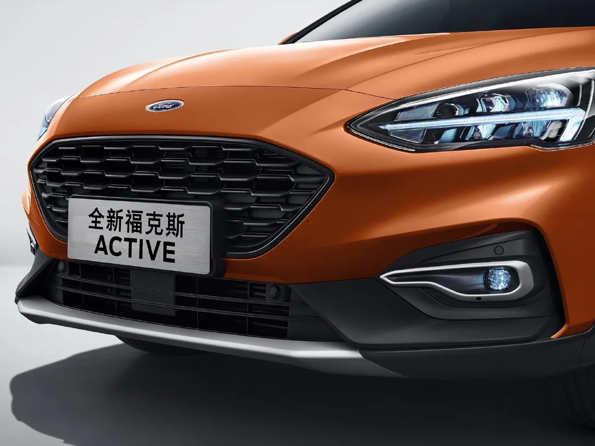 Ford Focus Active,autocango,china used car exporter,china ev exporter,chinese used car exporter,chinese used ev exporter