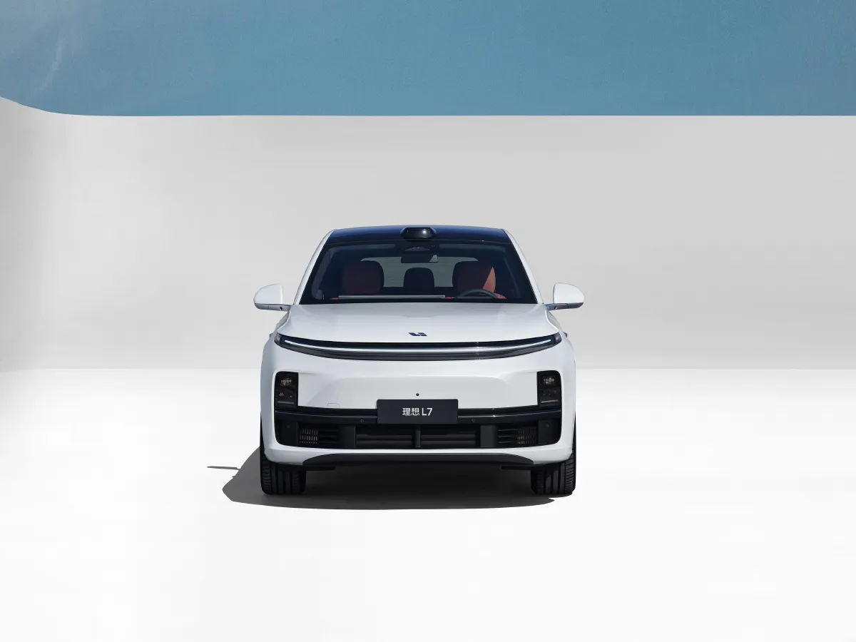 Li L7,autocango,china used car exporter,china ev exporter,chinese used car exporter,chinese used ev exporter