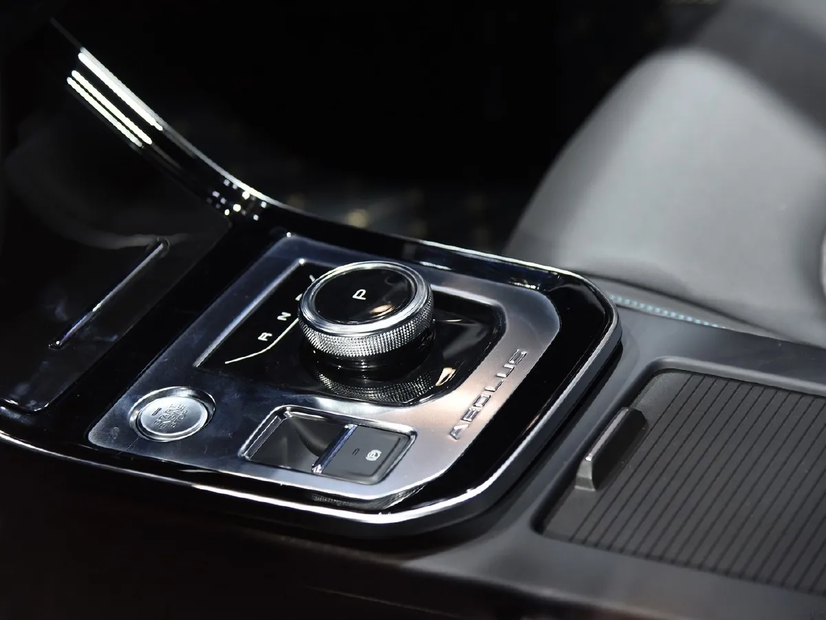 DongFeng Aeolus YiXuan EV,autocango,china used car exporter,china ev exporter,chinese used car exporter,chinese used ev exporter