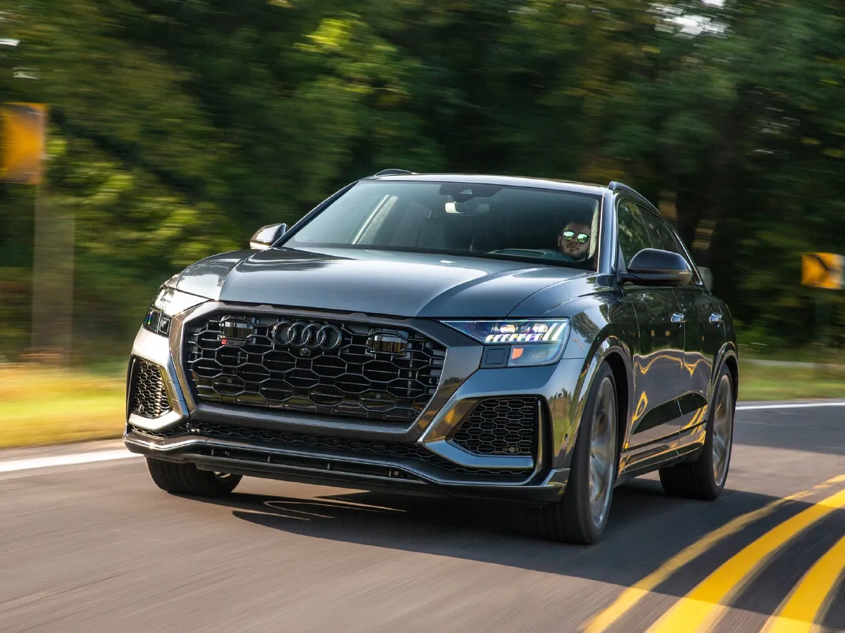 Audi RS Q8,autocango,china used car exporter,china ev exporter,chinese used car exporter,chinese used ev exporter