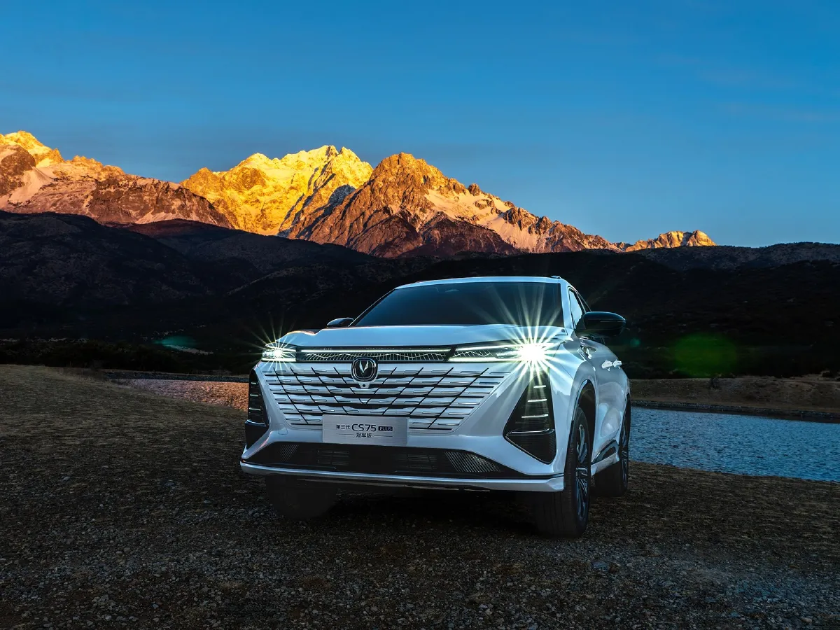 ChangAn CS75 Plus,autocango,china used car exporter,china ev exporter,chinese used car exporter,chinese used ev exporter