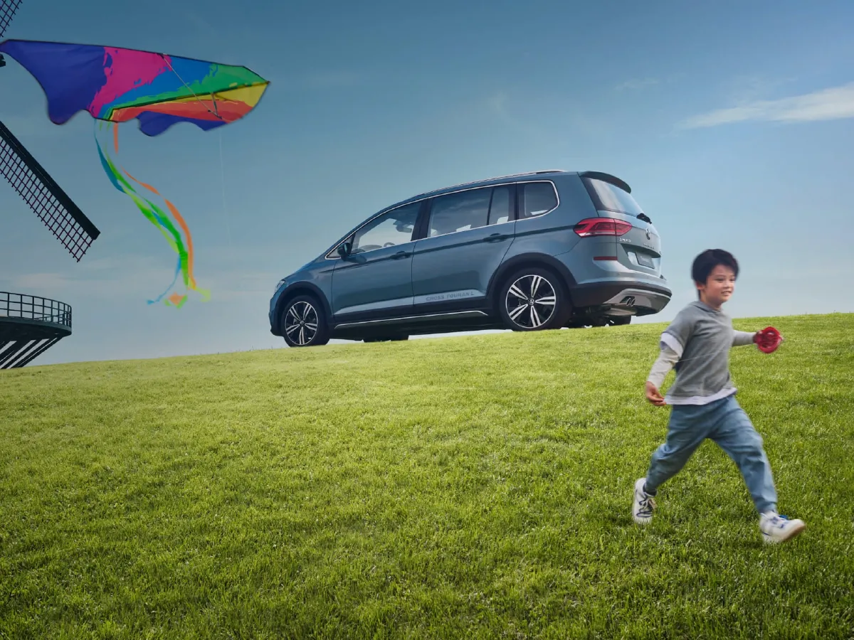 Volkswagen Touran,autocango,china used car exporter,china ev exporter,chinese used car exporter,chinese used ev exporter