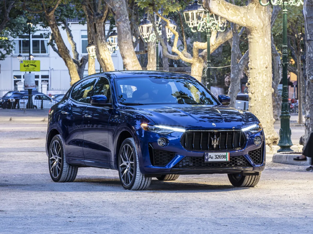 Maserati Levante,autocango,china used car exporter,china ev exporter,chinese used car exporter,chinese used ev exporter