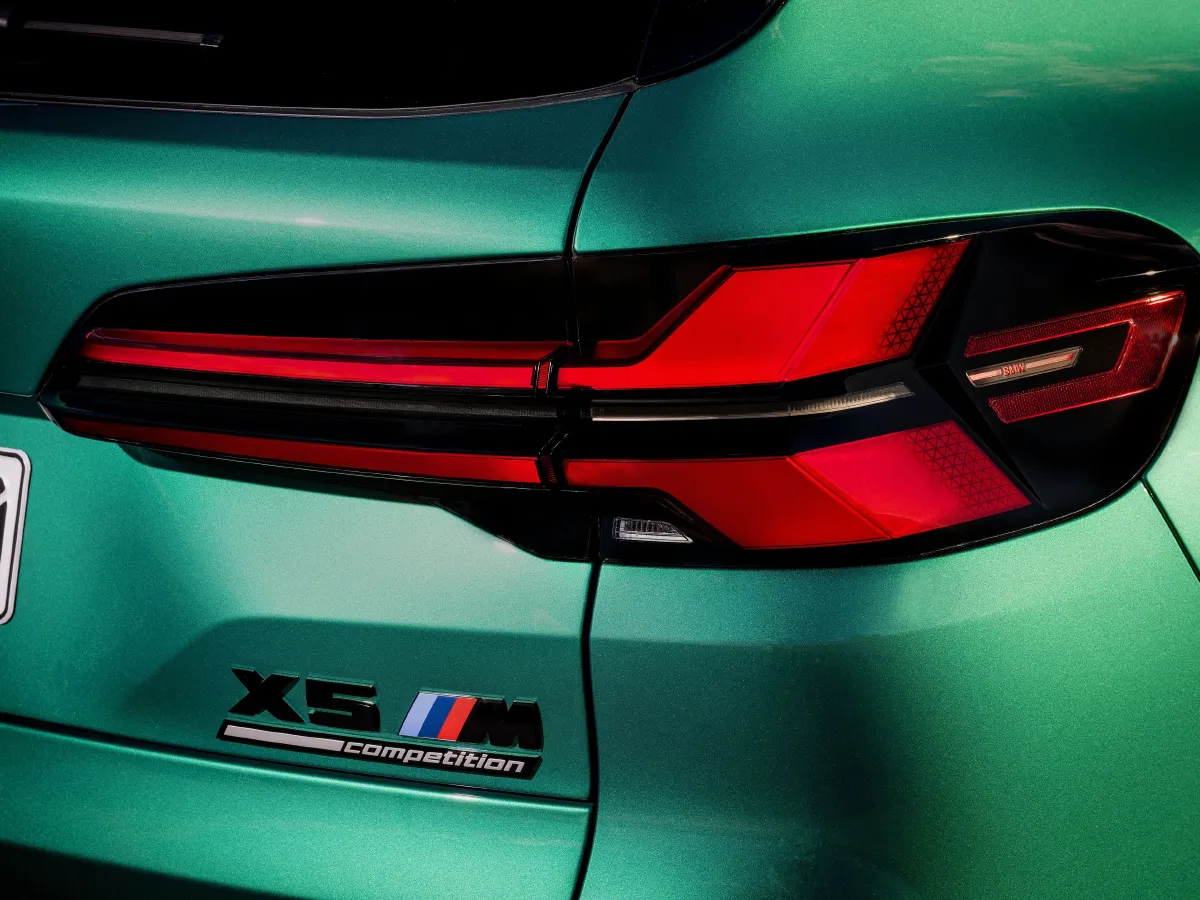 BMW X5 M,autocango,china used car exporter,china ev exporter,chinese used car exporter,chinese used ev exporter