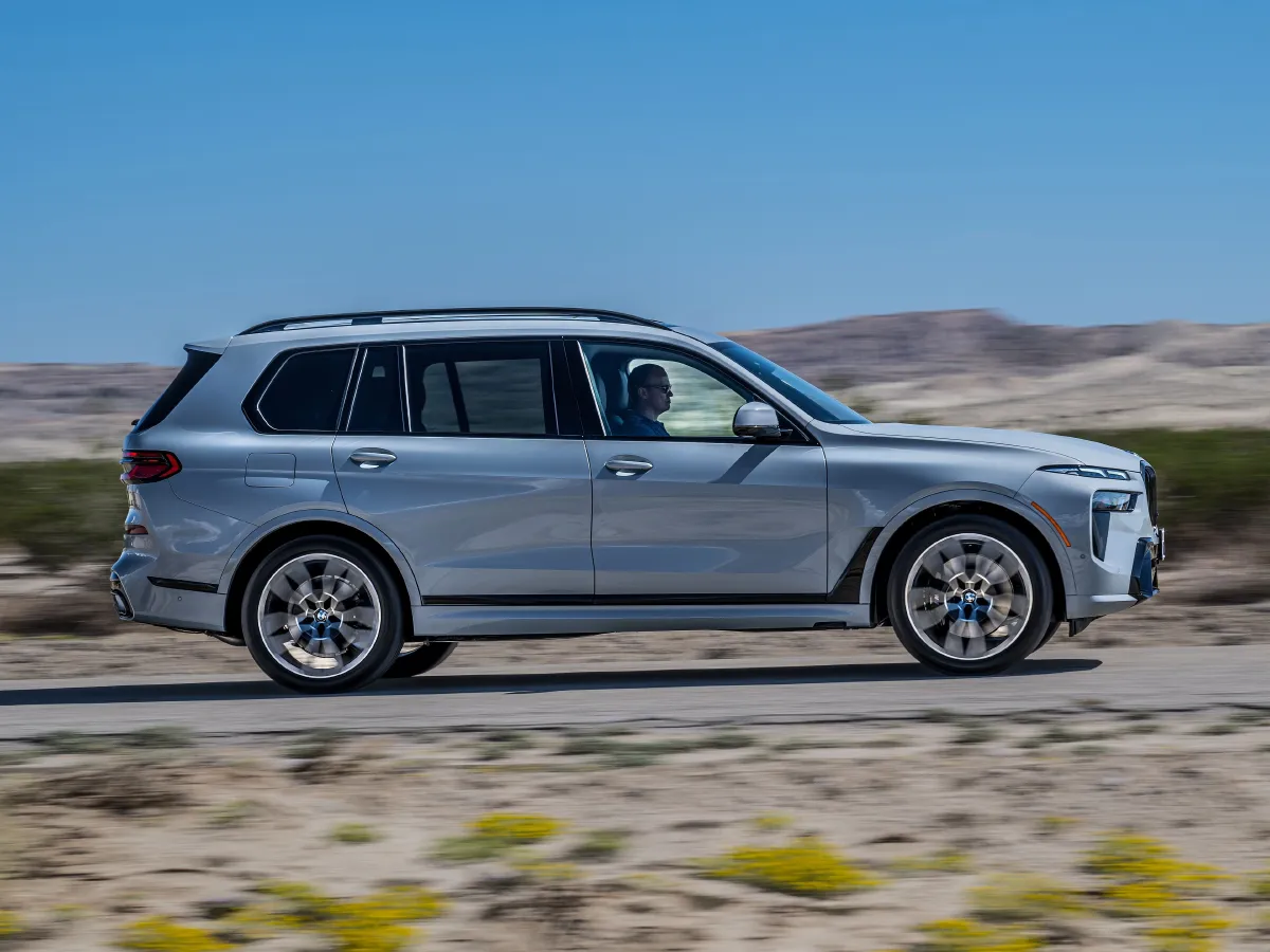 BMW X7,autocango,china used car exporter,china ev exporter,chinese used car exporter,chinese used ev exporter