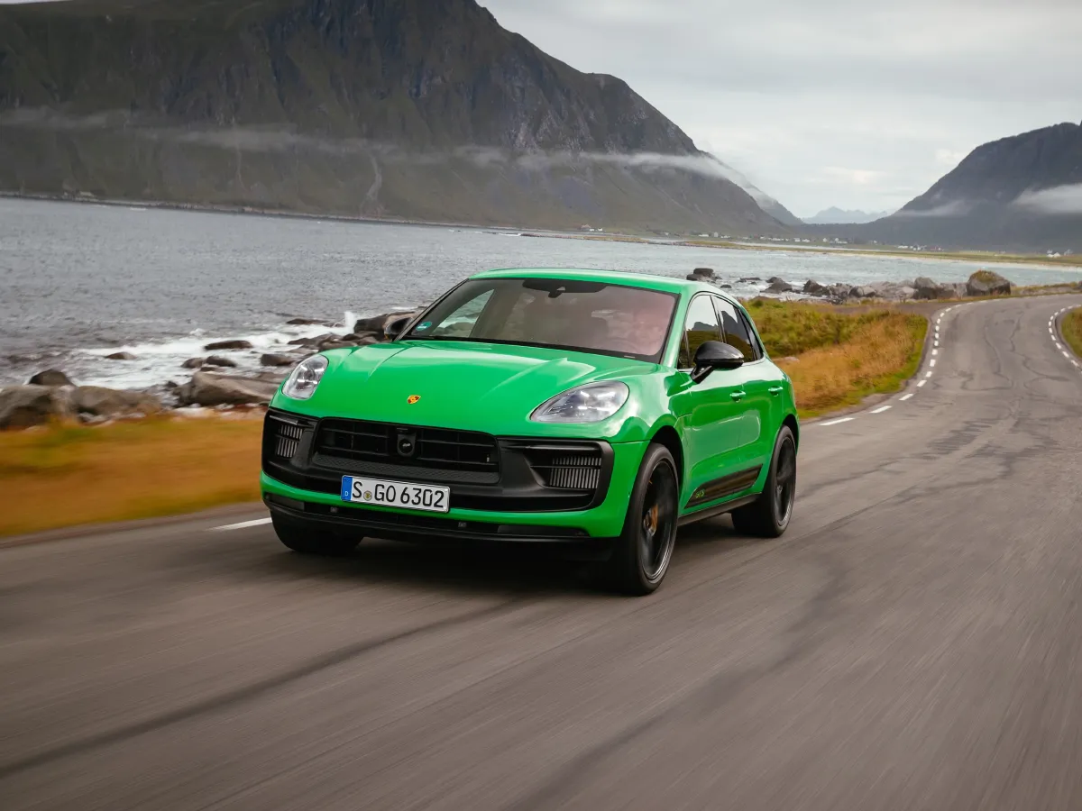 Porsche Macan,autocango,china used car exporter,china ev exporter,chinese used car exporter,chinese used ev exporter