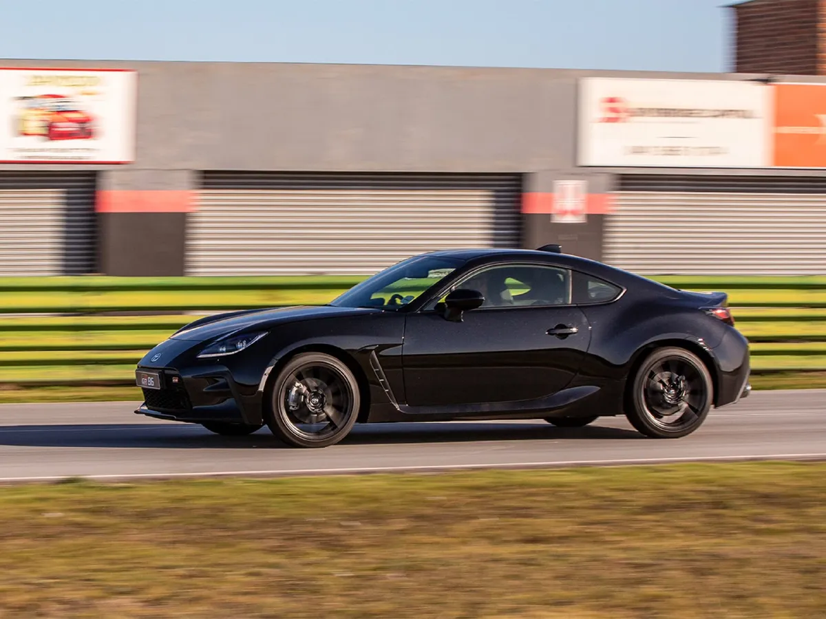 Toyota 86,autocango,china used car exporter,china ev exporter,chinese used car exporter,chinese used ev exporter