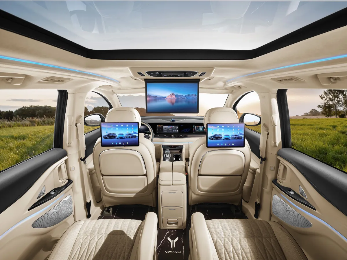 Voyah Dream,autocango,china used car exporter,china ev exporter,chinese used car exporter,chinese used ev exporter