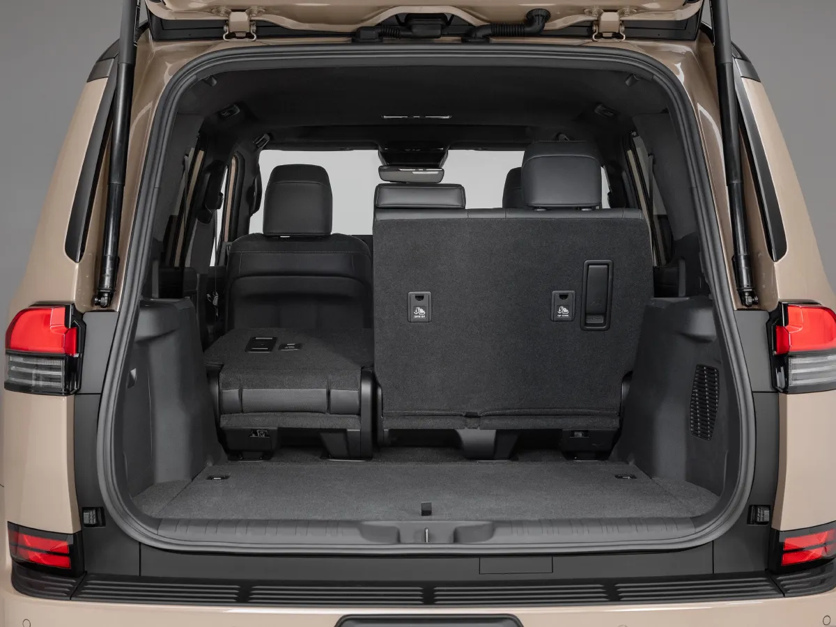 Lexus GX,autocango,china used car exporter,china ev exporter,chinese used car exporter,chinese used ev exporter