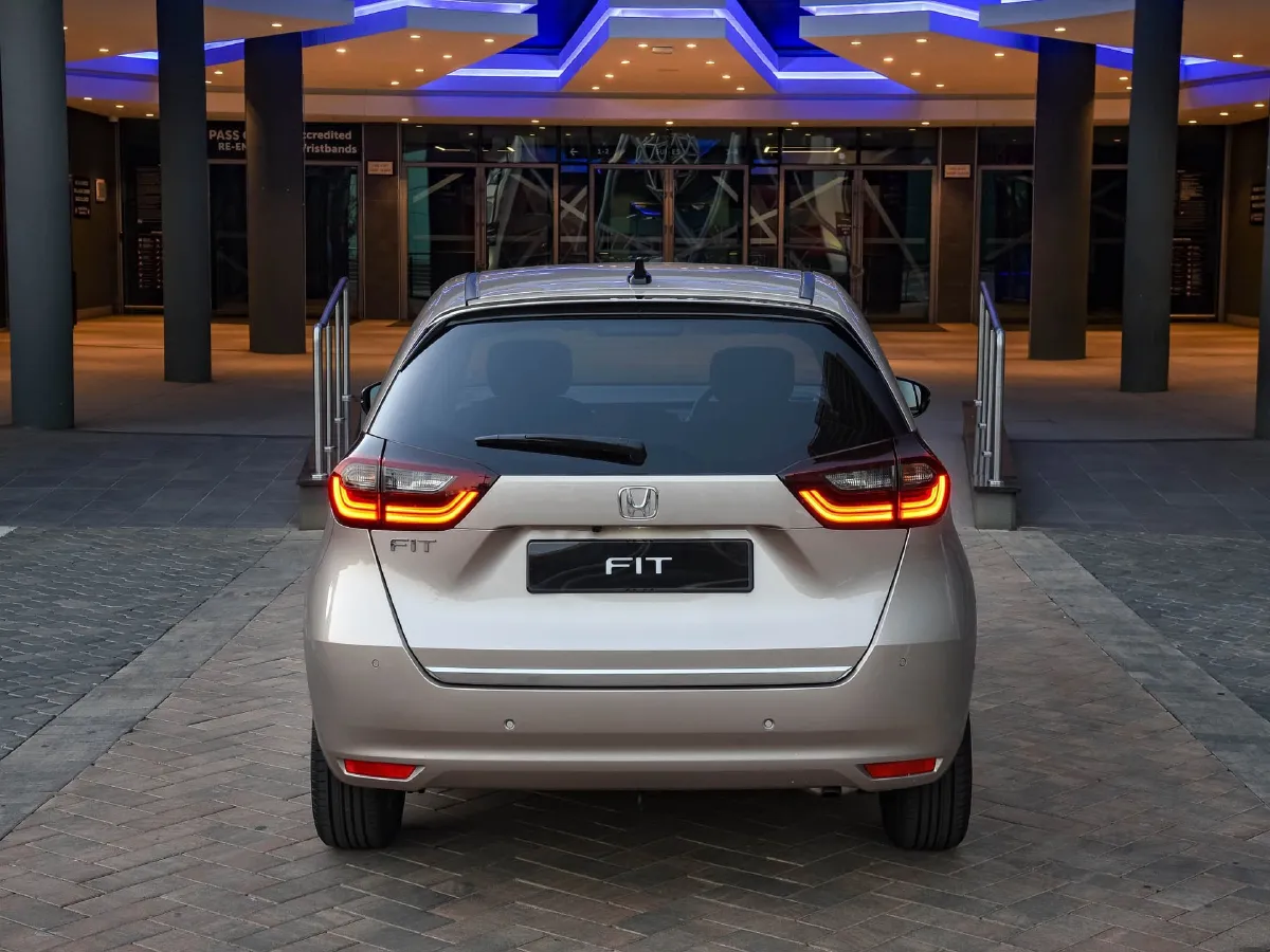 2013 Honda Fit 1.3L 88HP L4 CVT Hybrid,autocango,china used car exporter,china ev exporter,chinese used car exporter,chinese used ev exporter