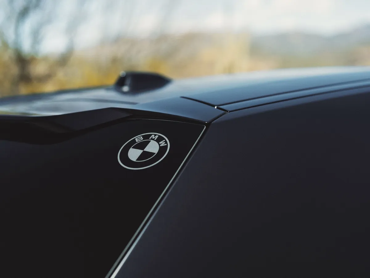 2023 BMW XM 4.4T 585HP V8 8AT PHEV 25.7KWH,autocango,china used car exporter,china ev exporter,chinese used car exporter,chinese used ev exporter