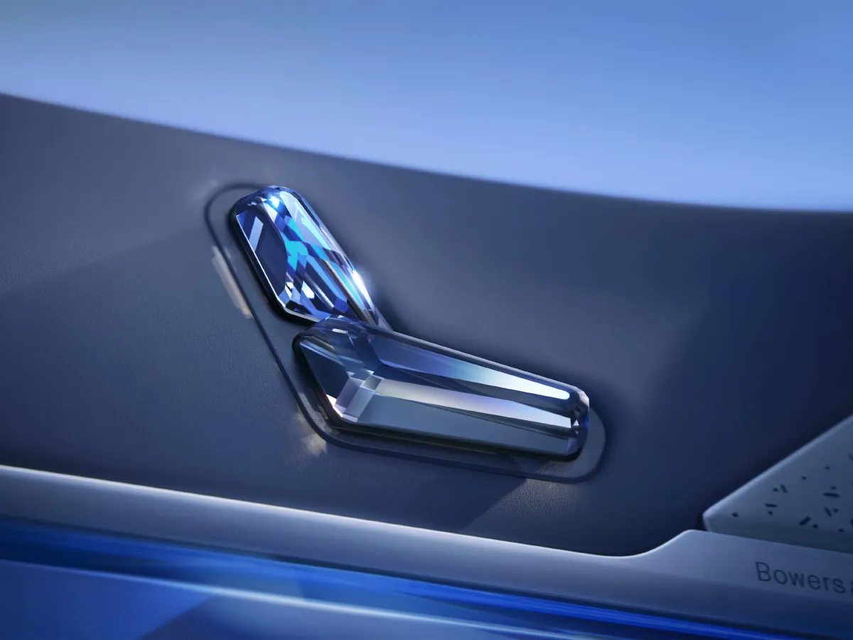 BMW i7,autocango,china used car exporter,china ev exporter,chinese used car exporter,chinese used ev exporter