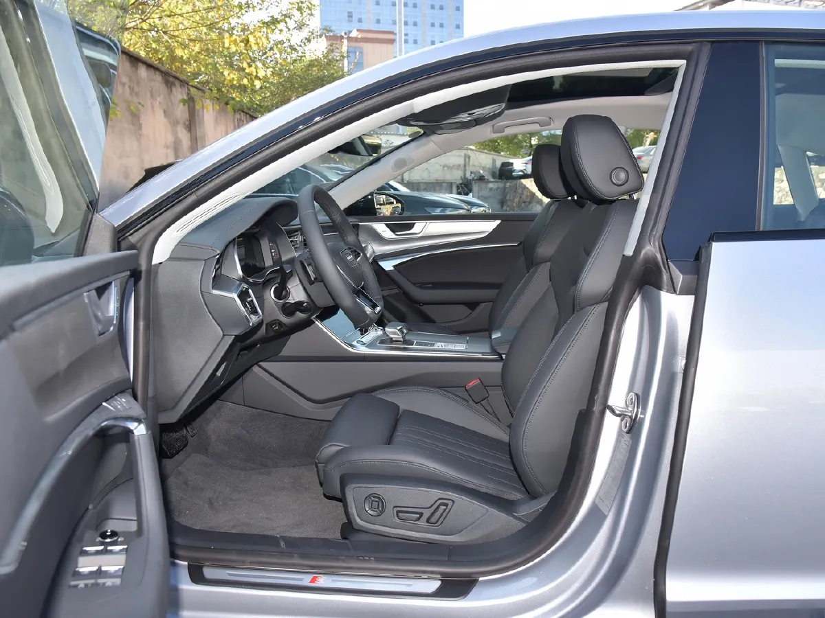 Audi A7,autocango,china used car exporter,china ev exporter,chinese used car exporter,chinese used ev exporter