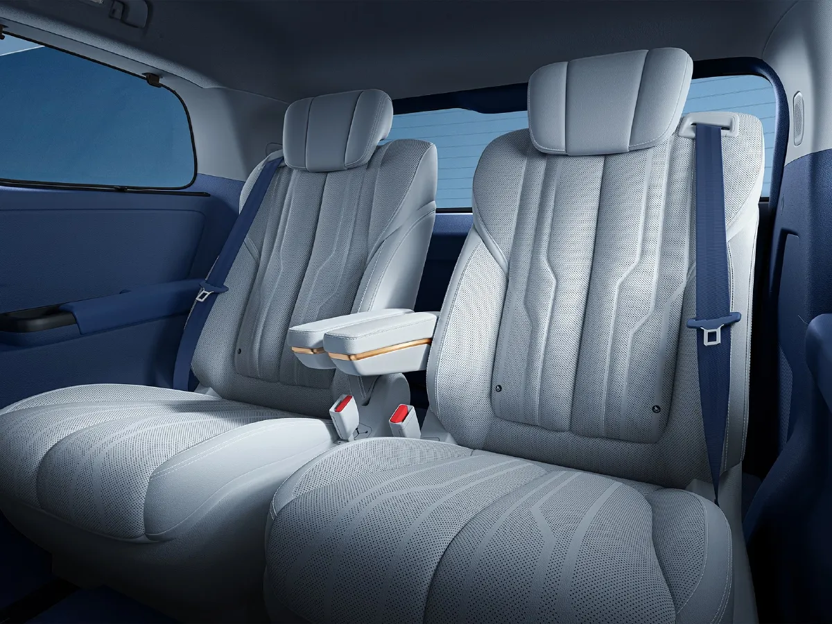 Buick Century,autocango,china used car exporter,china ev exporter,chinese used car exporter,chinese used ev exporter