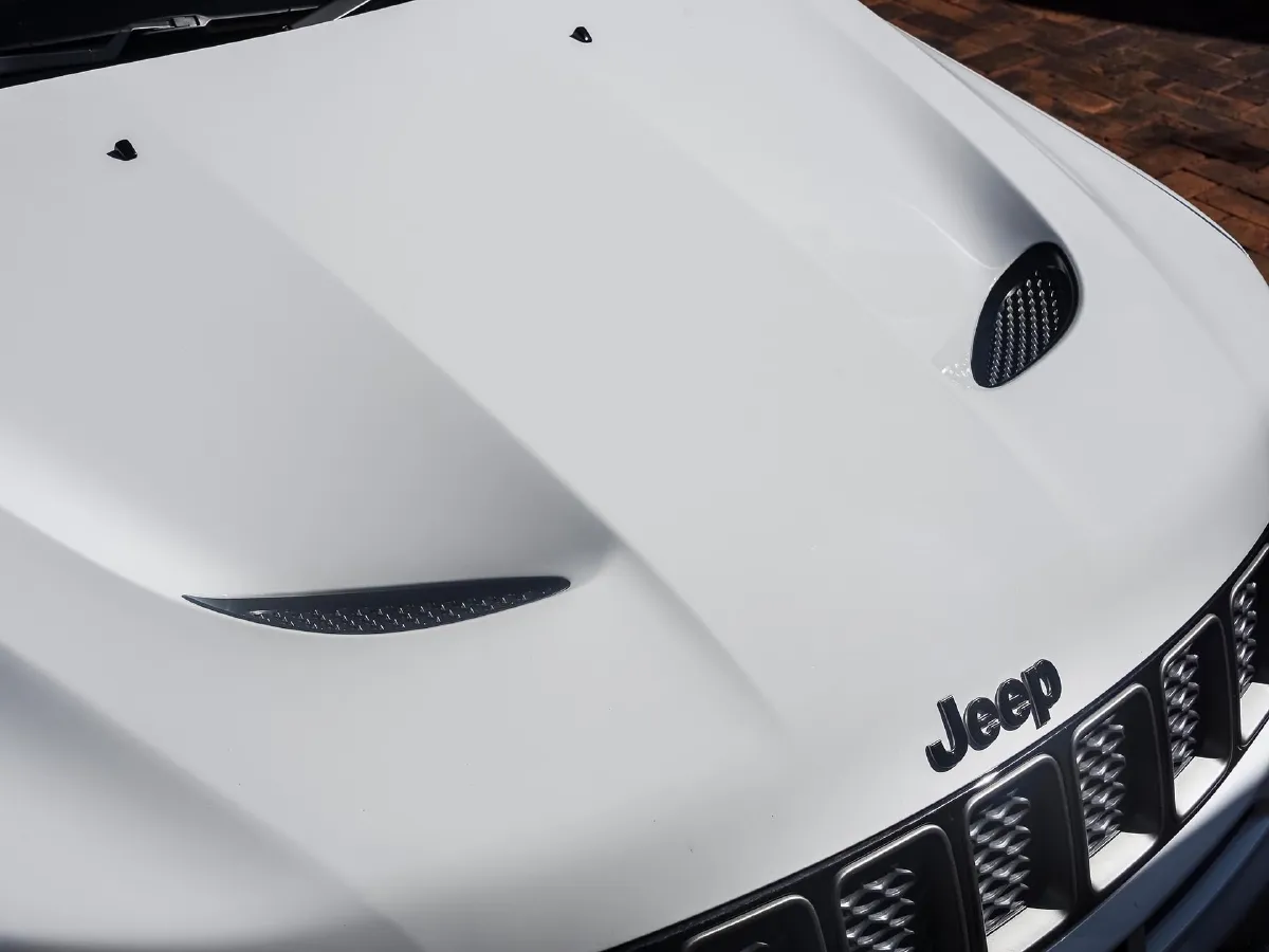 Jeep Grand Cherokee,autocango,china used car exporter,china ev exporter,chinese used car exporter,chinese used ev exporter