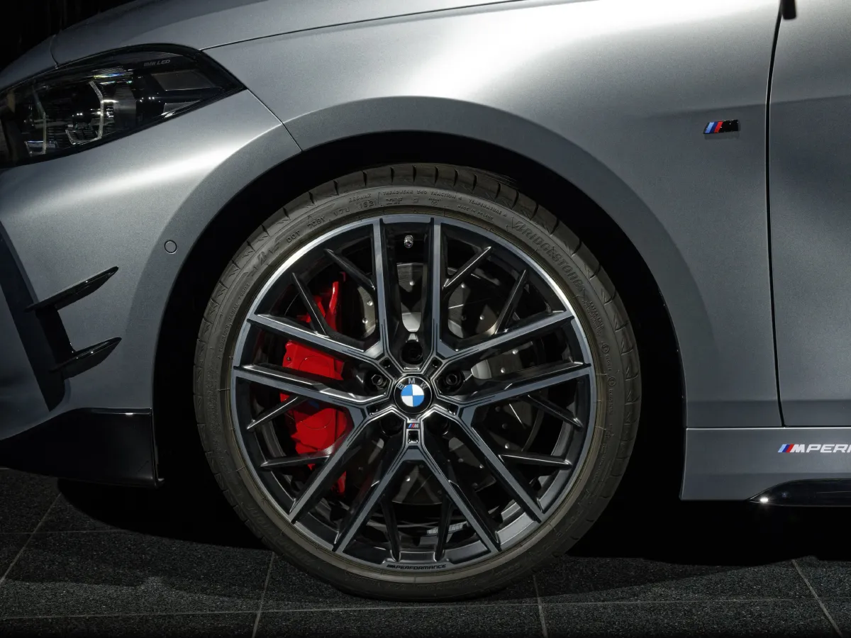 BMW 1 Series,autocango,china used car exporter,china ev exporter,chinese used car exporter,chinese used ev exporter