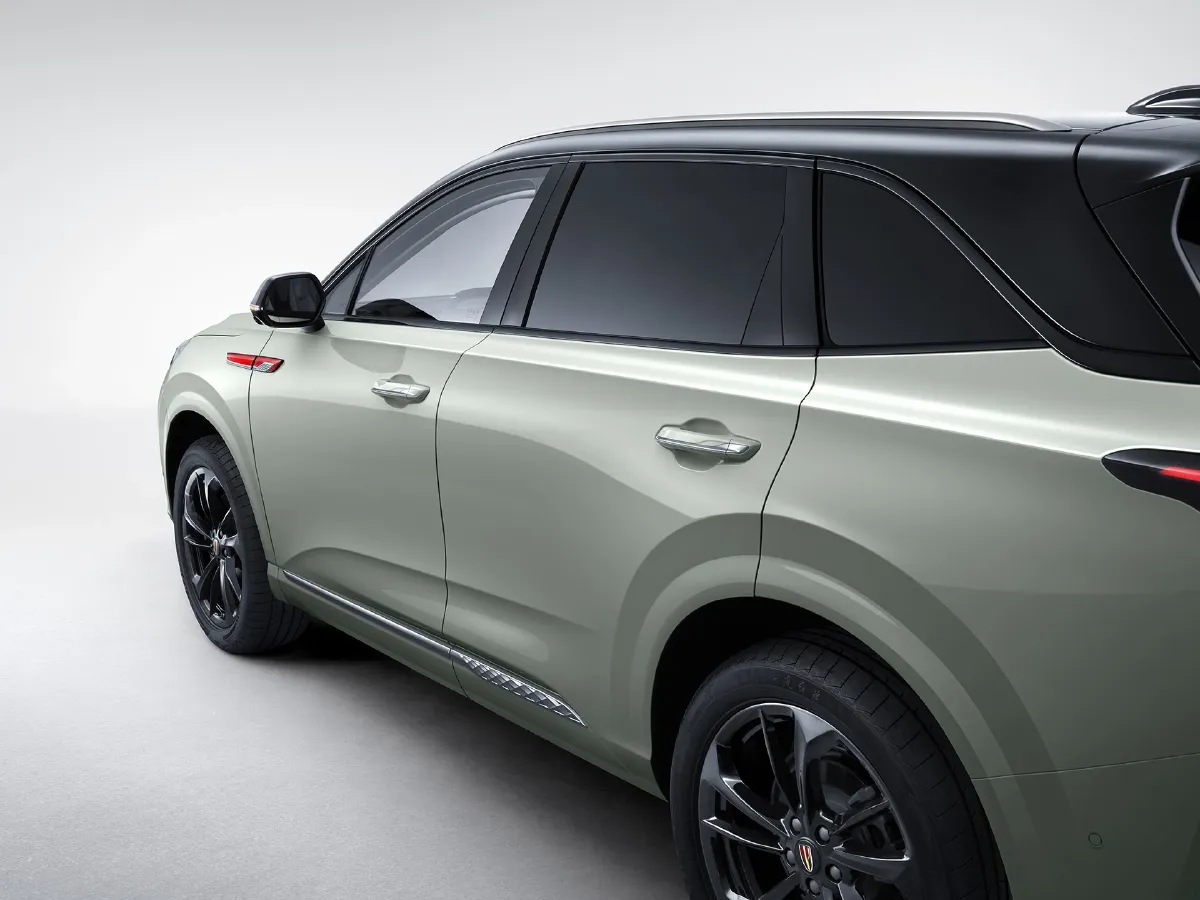 HongQi HS3,autocango,china used car exporter,china ev exporter,chinese used car exporter,chinese used ev exporter