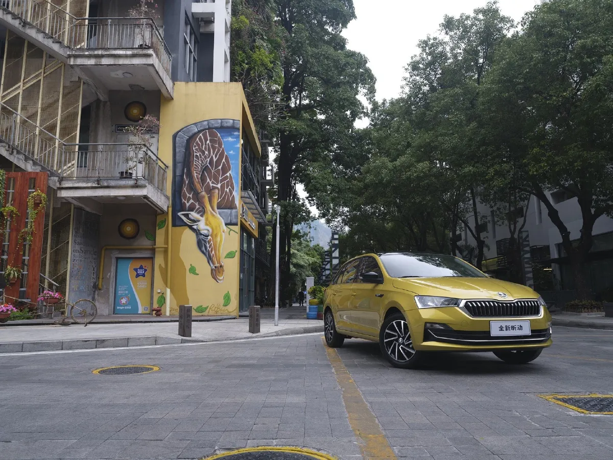 Skoda Rapid Spaceback,autocango,china used car exporter,china ev exporter,chinese used car exporter,chinese used ev exporter