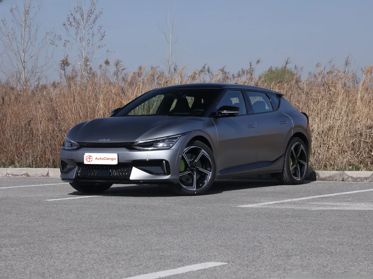 Kia EV6,autocango,china used car exporter,china ev exporter,chinese used car exporter,chinese used ev exporter