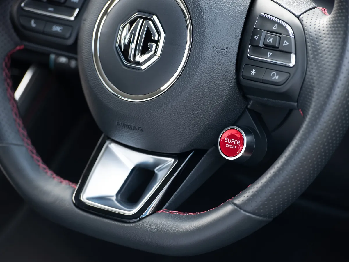 MG HS,autocango,china used car exporter,china ev exporter,chinese used car exporter,chinese used ev exporter