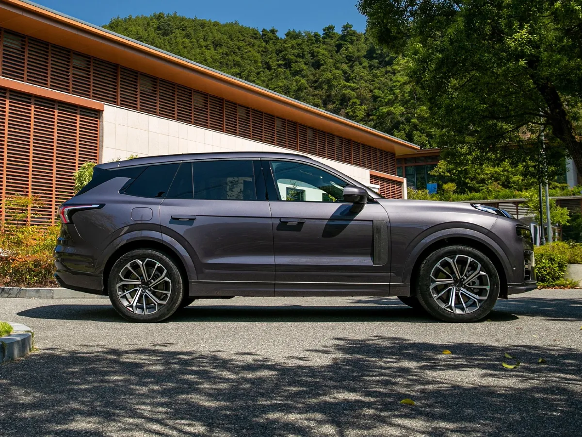 LYNK&CO 09 EM-P,autocango,china used car exporter,china ev exporter,chinese used car exporter,chinese used ev exporter