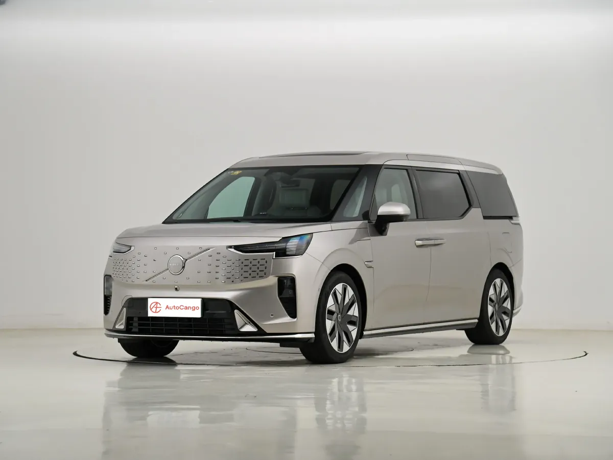 Volvo EM90,autocango,china used car exporter,china ev exporter,chinese used car exporter,chinese used ev exporter