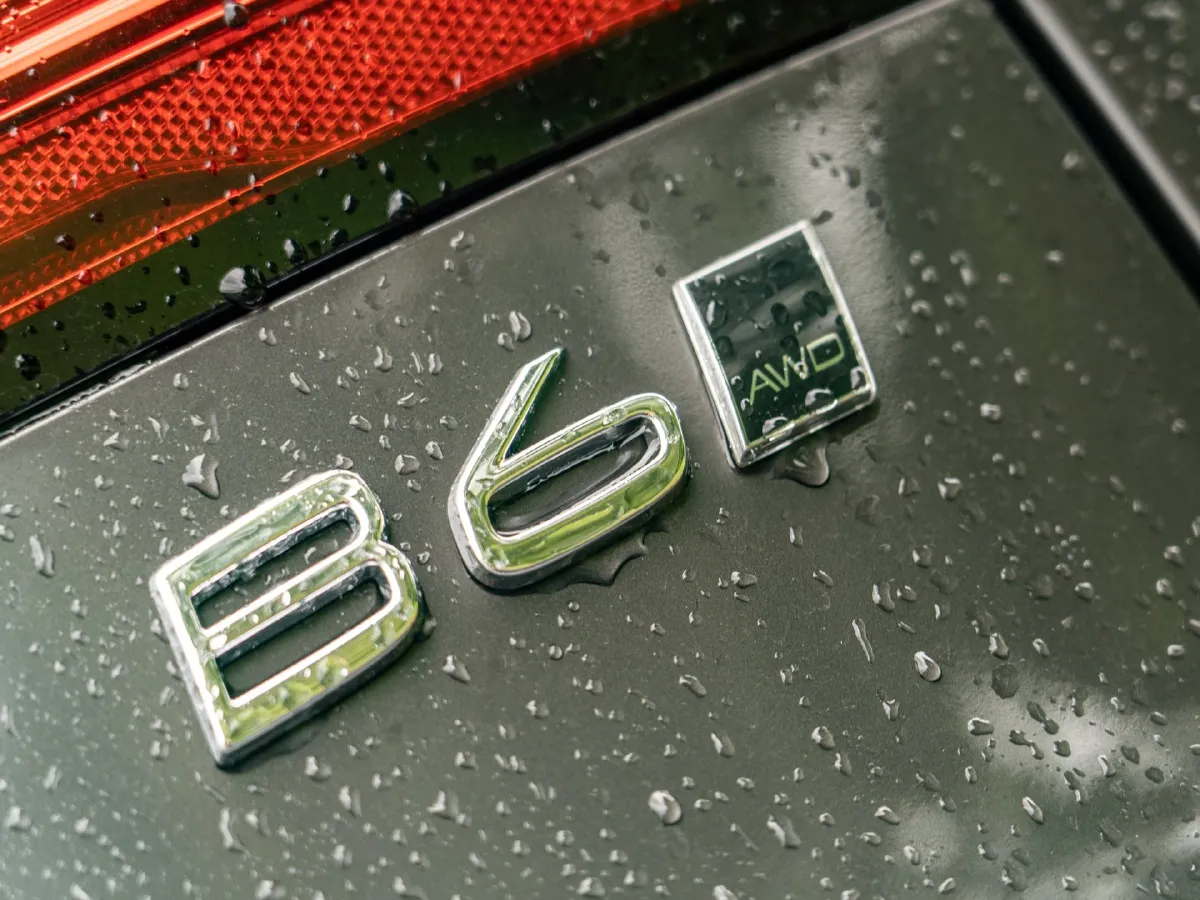 Volvo V90,autocango,china used car exporter,china ev exporter,chinese used car exporter,chinese used ev exporter