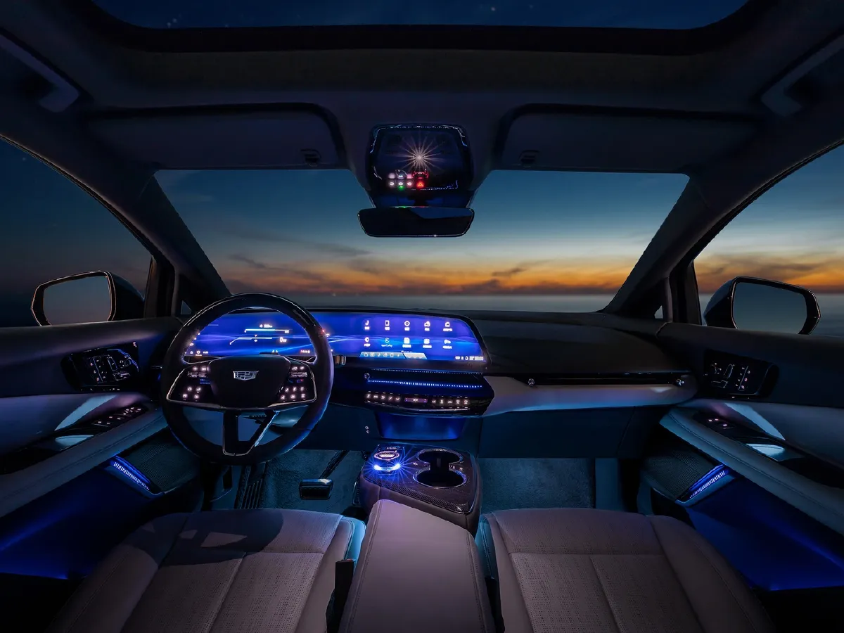 Cadillac OPTIQ,autocango,china used car exporter,china ev exporter,chinese used car exporter,chinese used ev exporter