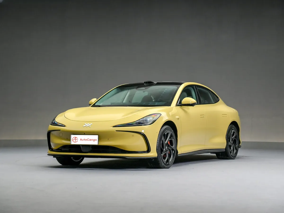 IM L6,autocango,china used car exporter,china ev exporter,chinese used car exporter,chinese used ev exporter