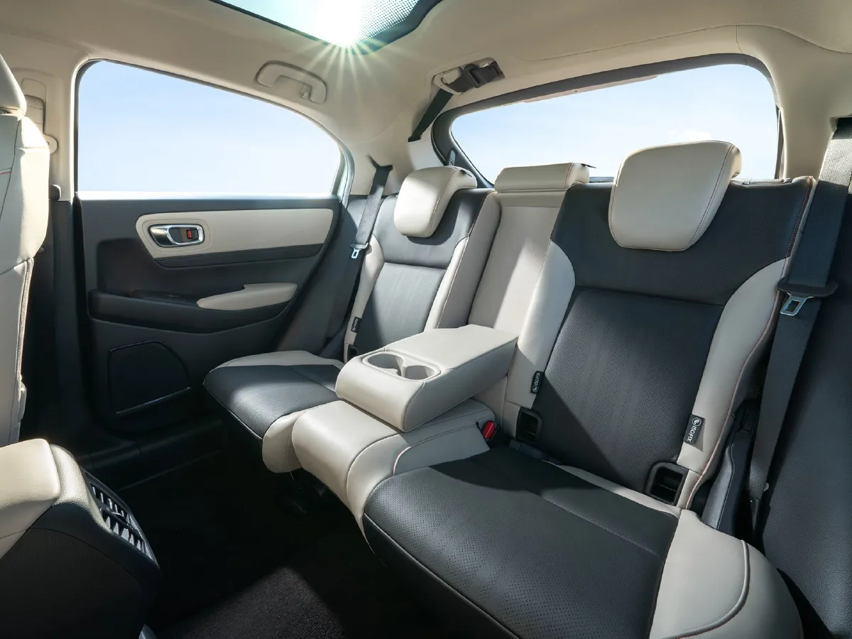 Honda Vezel,autocango,china used car exporter,china ev exporter,chinese used car exporter,chinese used ev exporter