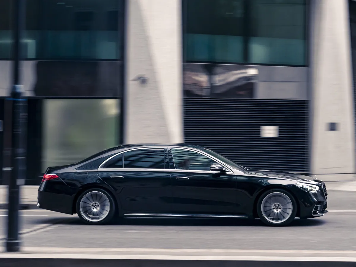 Mercedes-Benz S Class,autocango,china used car exporter,china ev exporter,chinese used car exporter,chinese used ev exporter