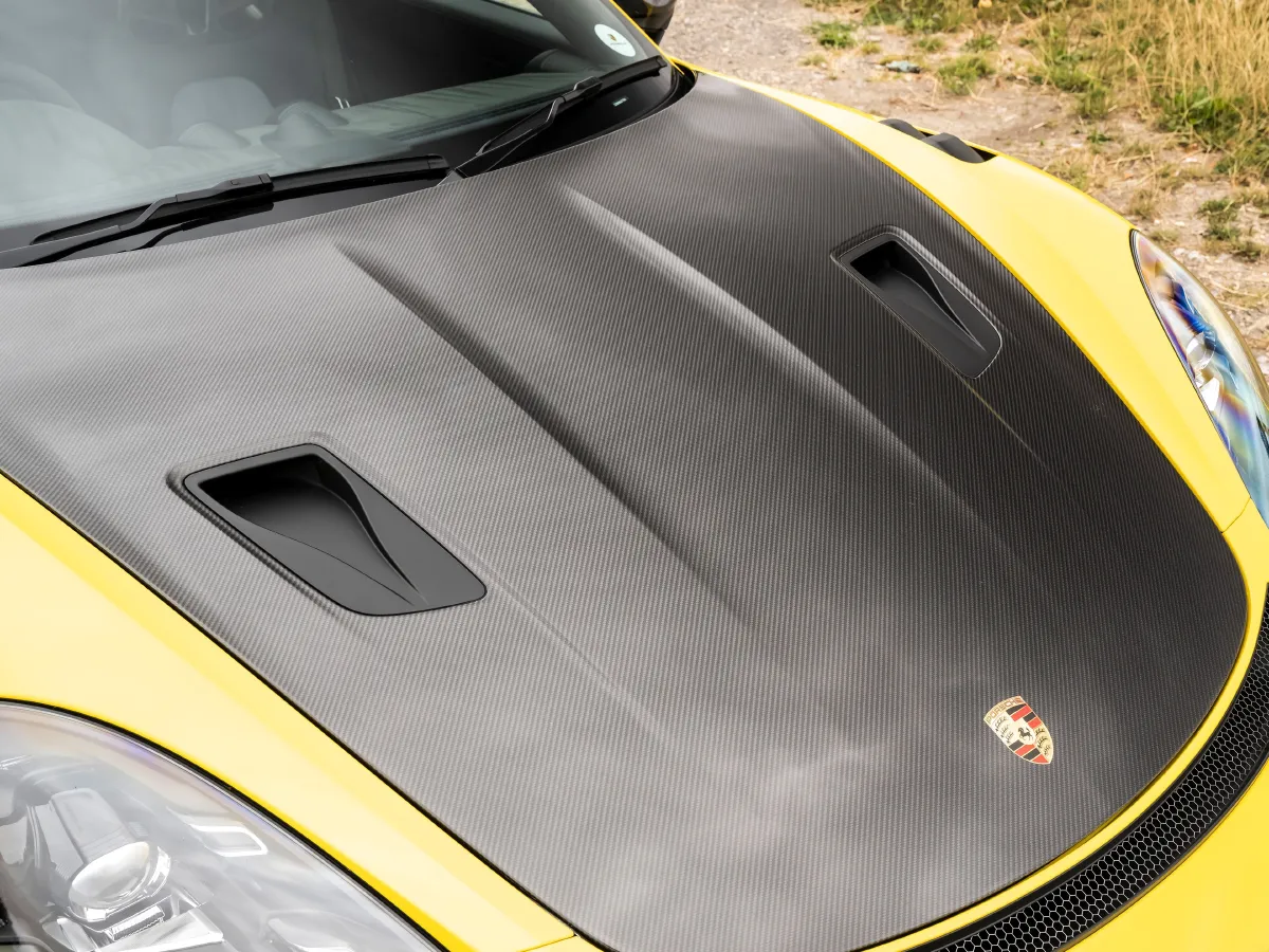 Porsche 718,autocango,china used car exporter,china ev exporter,chinese used car exporter,chinese used ev exporter